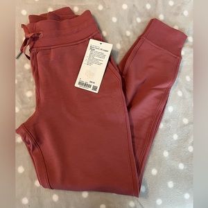 Lululemon Warm Down HR Jogger Modal